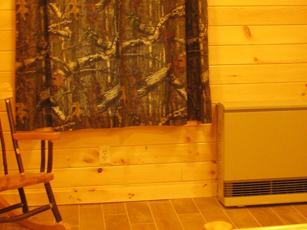 Pine Knoll Hotel Lakeside Lodge & Cabin 올드 포지 객실 사진