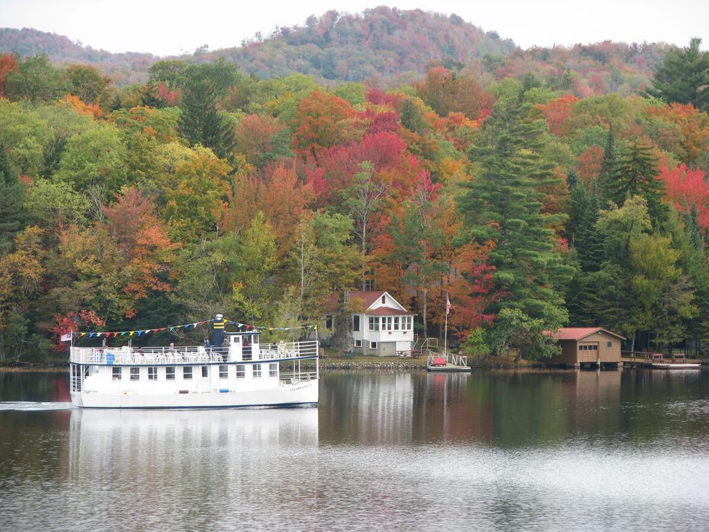 Pine Knoll Hotel Lakeside Lodge & Cabin 올드 포지 객실 사진